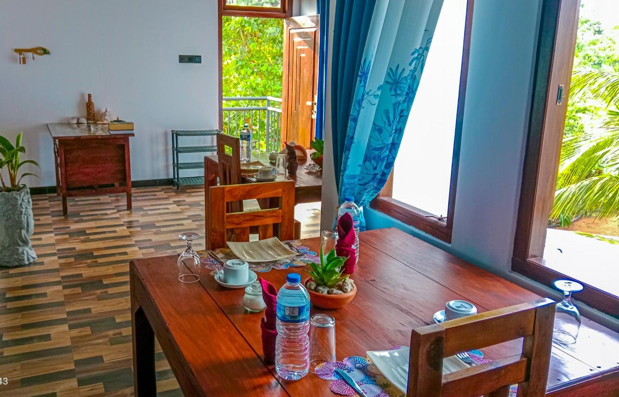 Dew Ashi Homestay Sigiriya Exterior photo
